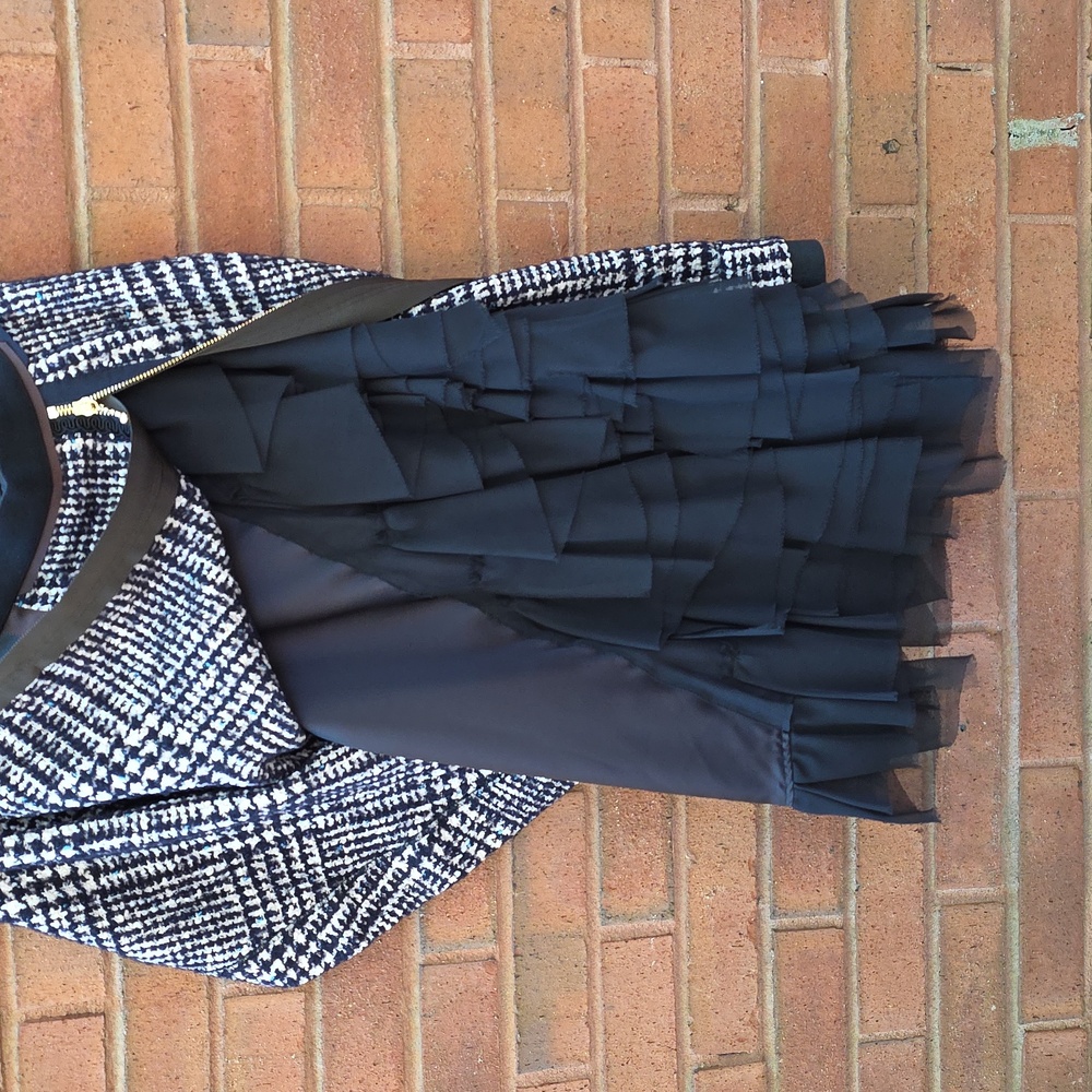 Kolor - Mixed Media Black, Brown, Tan, Blue Lined Skirt. Size 1 - Picture 14 of 14